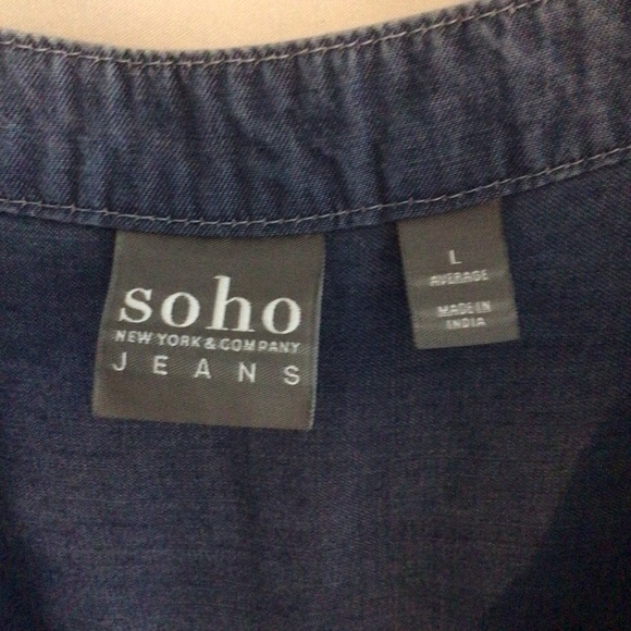Soho New York and Company Jeans Chambray Sleeveless Button Down Top Size Large - Picture 4 of 4